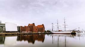 Stralsund: Old Town Highlights Private Walking Tour
