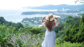 Phuket: City Highlights and Hidden Gems Instagram Tour