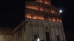 Lucca: Guided City by Night Walking Tour