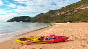 Lisbon: Arrábida Kayak and Coasteering Adventure Tour