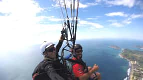 Jaco: 1500ft Tandem Paragliding Flight with Beach Views