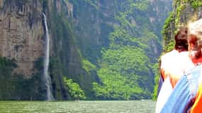 Tuxtla : Canyon du Sumidero, San Juan Chamula et Zinacantán