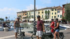 From Verona: Lake Garda E-Bike tour with lunch SELF GUIDED
