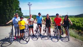 Fra Sitges: Cykeltur med vingårdsbesøg og smagning