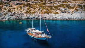 Kefalonia: Full-Day Ithaka Island Cruise with Swim Stops
