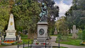 Wien: Private Tour über den Zentralfriedhof