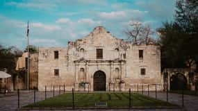 San Antonio: Self-Guided Ghost Walking Tour