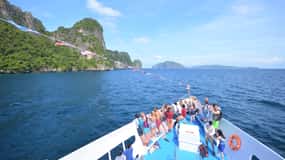 From Phuket: Snorkeling Ferry Cruise to Phi Phi Islands