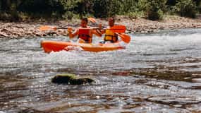 Oviedo: Kanufahrt auf dem Fluss Nalón
