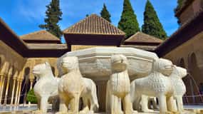 Granada: Alhambra e Palácios Nasridas Tour particular com guia de turismo