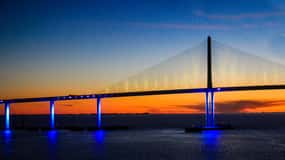 Tampa Bay: Private Sunset Cruise with Champaign or Wine