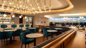 EDI Flughafen Edinburgh: Plaza Premium Lounge