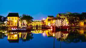 Da Nang: Lady Buddha, Marmorfjellene og Hoi An Dagstur