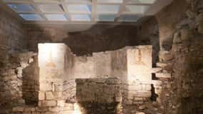 Bari: Simi Palace and Byzantine Church Tour with Ticket