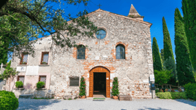 Fabulous Heritage of Sirmione - Walking Tour