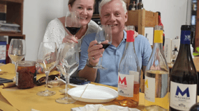 Lecce: Tour guidato e degustazione di vini in risciò