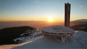 Von Sofia aus: Buzludzha-Denkmal und das Rosental