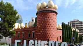 Von Girona aus: Dalí Museum, Cadaqués und Creus Kap Tour