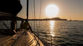 Stintino: Asinara & La Pelosa Sunset Private Sailing Tour