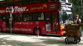 Akwizgran: 24-godzinny bilet na autobus Hop-on Hop-off Sightseeing Bus Ticket
