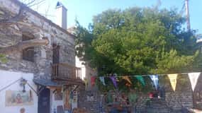 Tour durch alte Dörfer in Thassos mit Mittagessen in einer Taverne