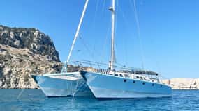 Rhodes: Catamaran Cruise with Meal, Snacks & Swim Stops