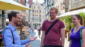 Cologne: entertaining guided tour to old town highlights