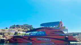 Kolympia: Fast Boat to Rhodes Town Return Ticket