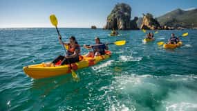 Lisbon: Kayak Tour Arrábida Natural Park, Setubal, Sesimbra