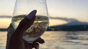 BOAT TOUR WITH APERITIF ON BOARD IN THE CYCLOPS ISLANDS