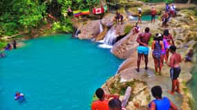 Ocho Rios: tour guiado Blue Hole, Dunn's River e Reggae Hill