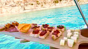 Tropea: Private Boat Rental with Skipper and Snacks