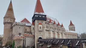 De Brasov: Castelo de Corvin e Sibiu (Sighisoara opcional)