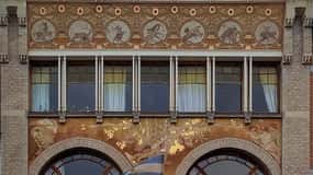 Brussels: Fall and Rise of Art-Nouveau Guided Tour