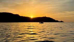 Lumio : Tour en bateau au coucher du soleil dans la baie de Calvi