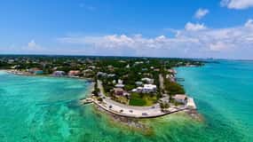 Nassau: Historic City Tour with Drink and Food Tasting
