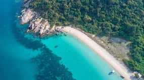 Pattaya: Private Speedboat Tour to Koh Phai with Activities