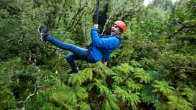 Rotorua: Guided Zipline Adventure Tour with Photos