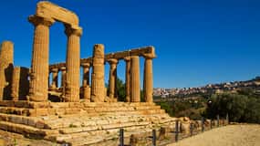 Valley of the Temples and Kolymbethra garden private tour