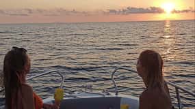 Tropea: Sunset Cruise to Capo Vaticano with Aperitif