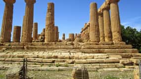Cefalù: Temples Valley and Scala dei Turchi Tour
