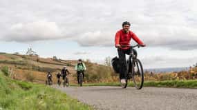 Half day bike guided in Beaujolais - Mont Brouilly and wine