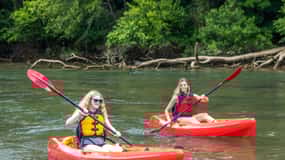 Chattahoochee Roswell: Single Kayak Rental