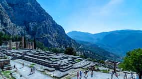 Delphi & Hosios Loukas Monastery Private Day Tour plus Lunch