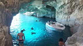 Zakynthos: West Coast & Navagio Bay Cruise with 2 Swim Stops