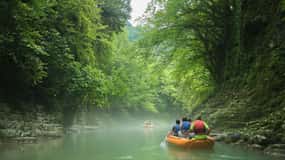 Da Tbilisi: Tour privato del canyon di Martvili e del canyon di Okatse
