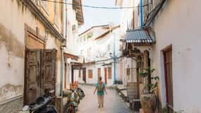 Mombasa: Tusks, Fort Jesus, Old Town, Beach and City Tour.