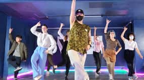 Aula de dança Kpop em Seul (incluindo filmagem e edição de vídeo)