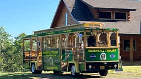 Waterfall Express -PDX: Waterfall Trolley Tickets + Transfer