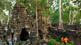 Viagem de 1 dia ao Templo de Banteay Chhmar e à Quinta da Seda a partir de Siem Reap